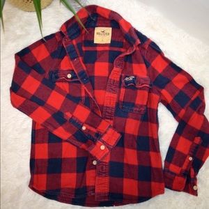 Hollister Flannel Botton Down Shirt | Unisex